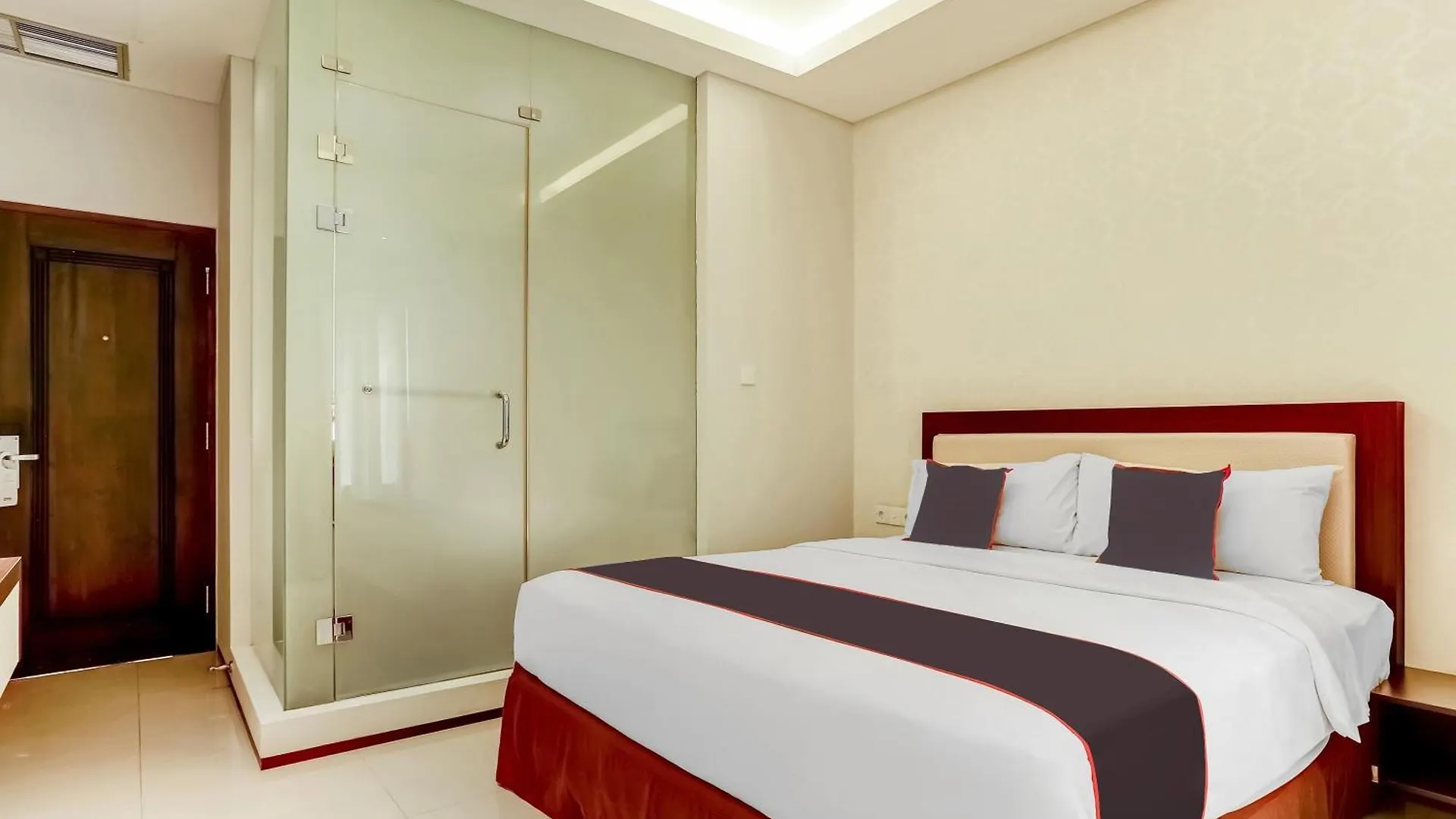 Collection O Legian Near Pantai Kuta Formerly Premium Legian 4*, Legian (Bali)