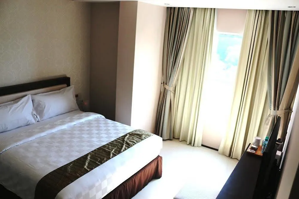 Collection O Legian Near Pantai Kuta Formerly Premium Legian